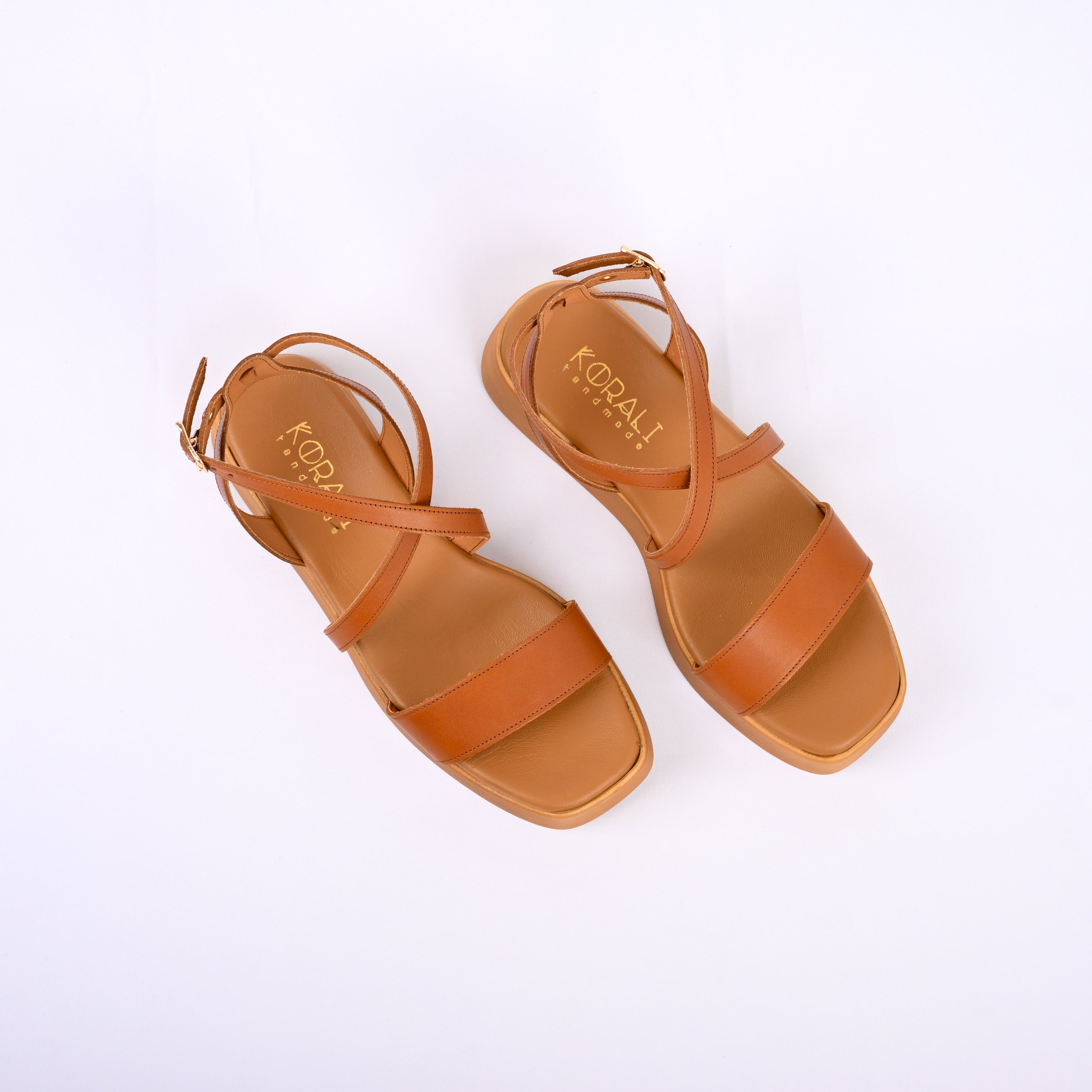 LEONIDIA Cross-Strap Leather Platform Sandals