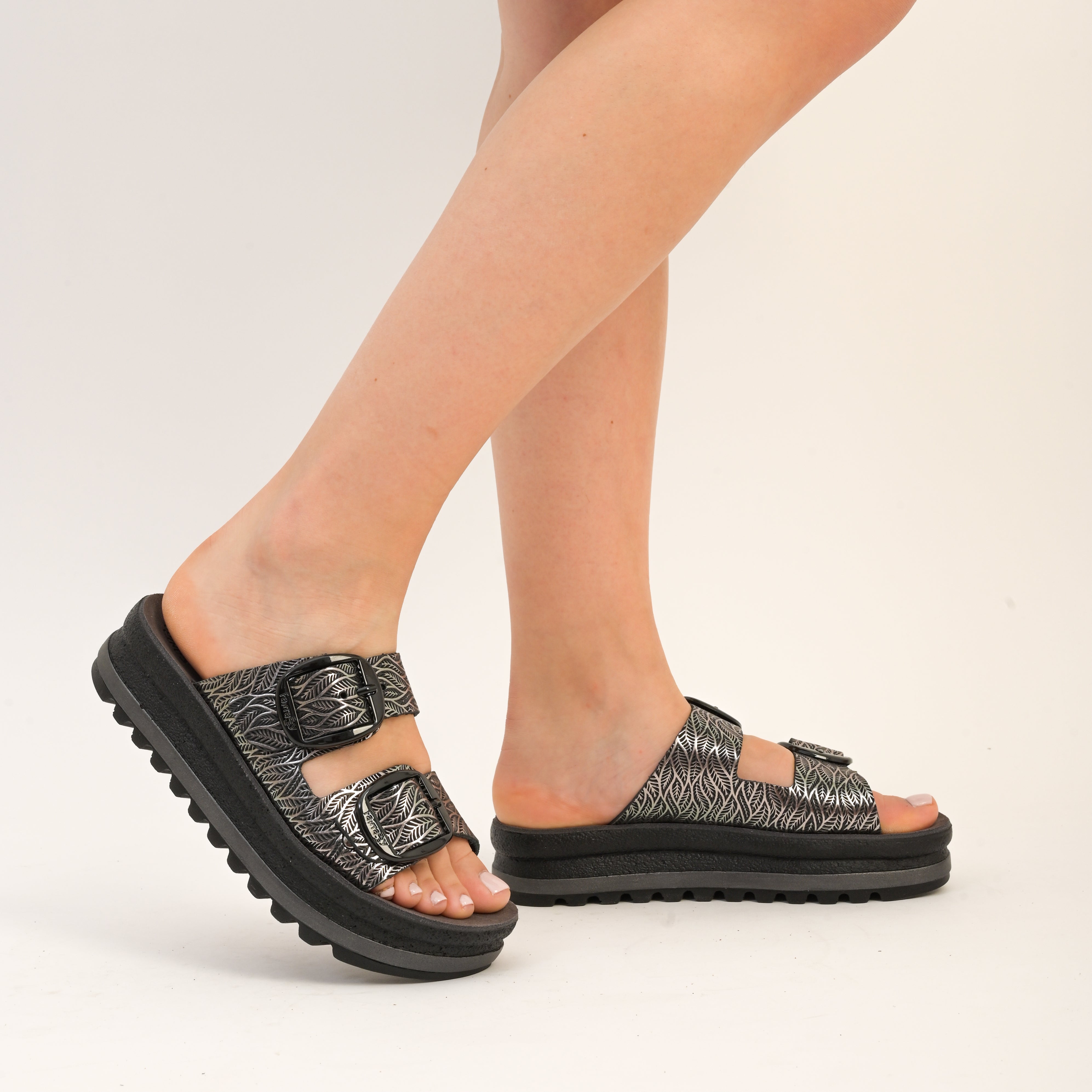 GOGO Slides by Fantasy Sandals