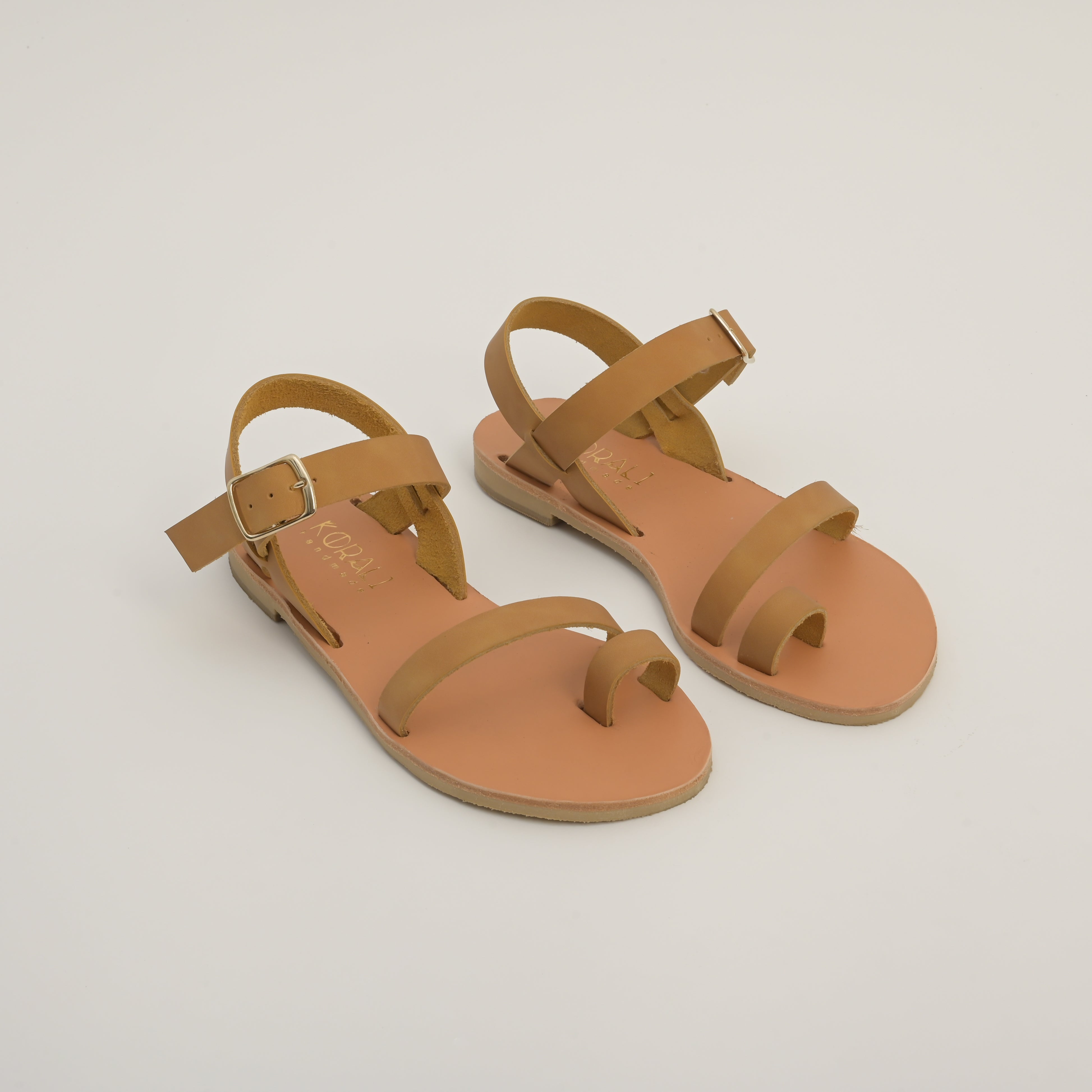ANDROMEDA Leather Sandals with Toe Loop